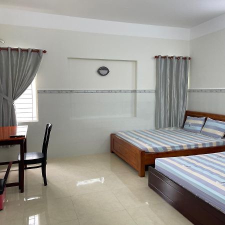 Thien Ngoc Hostel カントー エクステリア 写真