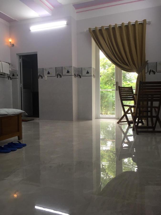 Thien Ngoc Hostel カントー エクステリア 写真