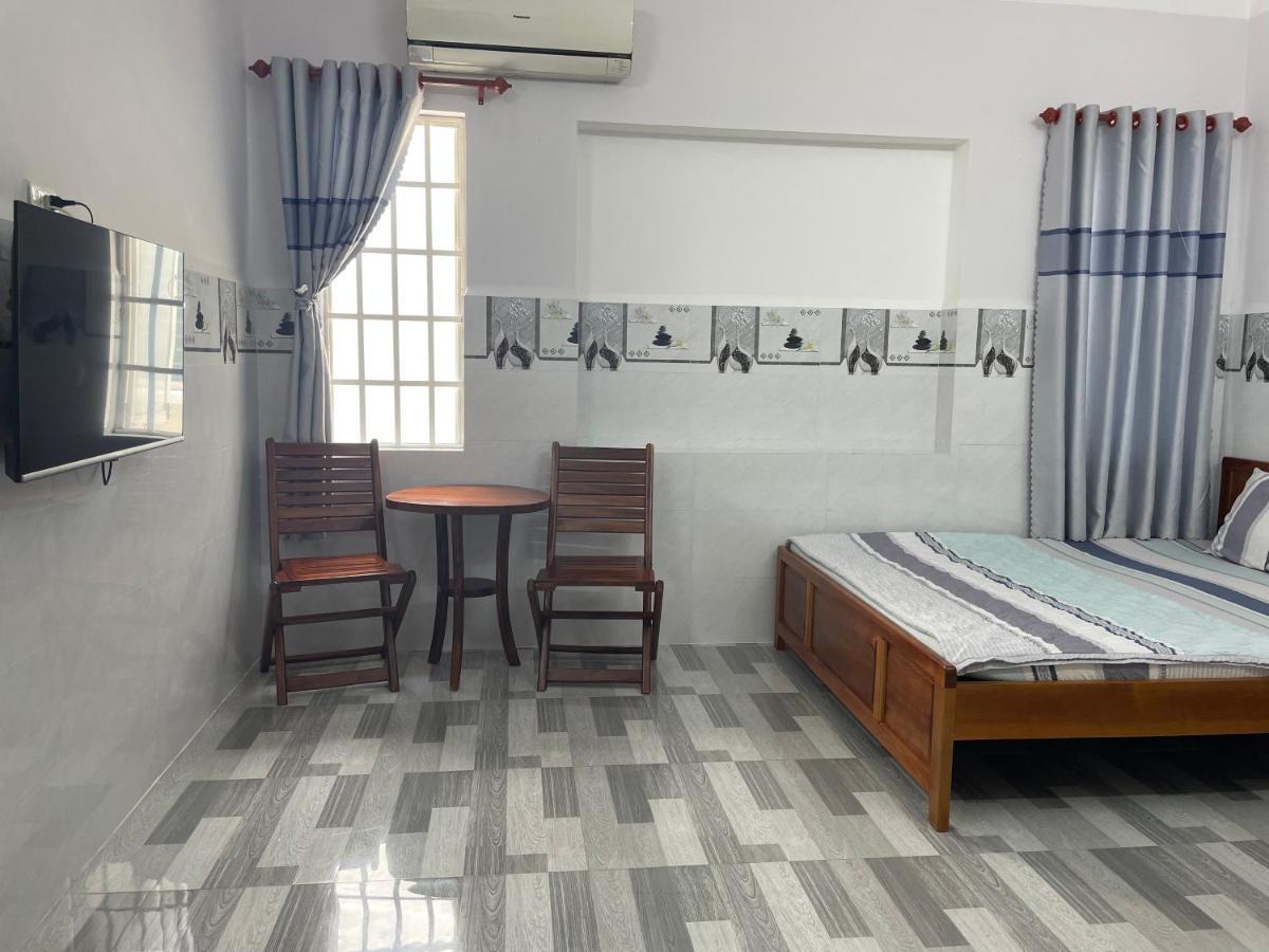 Thien Ngoc Hostel カントー エクステリア 写真